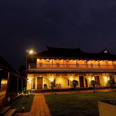 Kumarakom Heritage Resort Котаям Екстериор снимка
