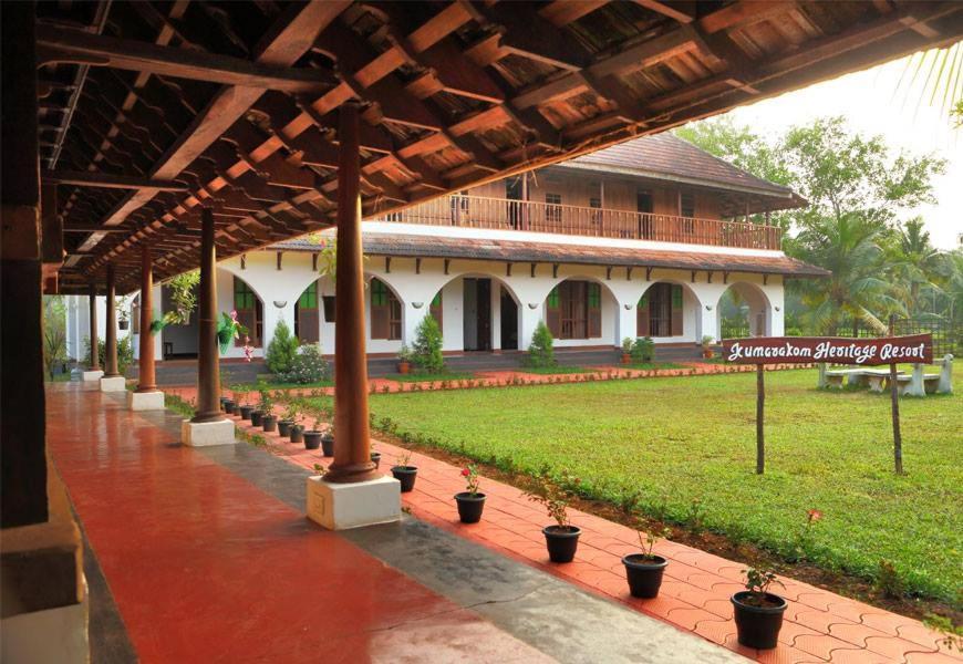 Kumarakom Heritage Resort Котаям Екстериор снимка